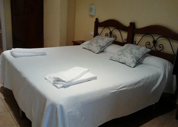 Guest house Azahar 2*