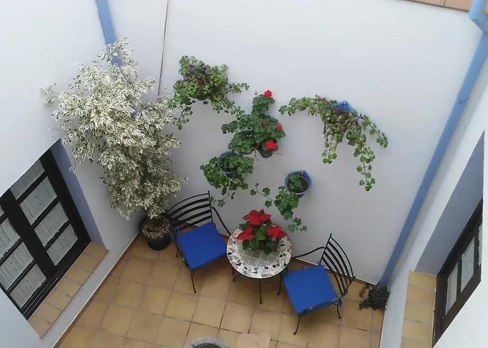 Azahar Guest house 2*